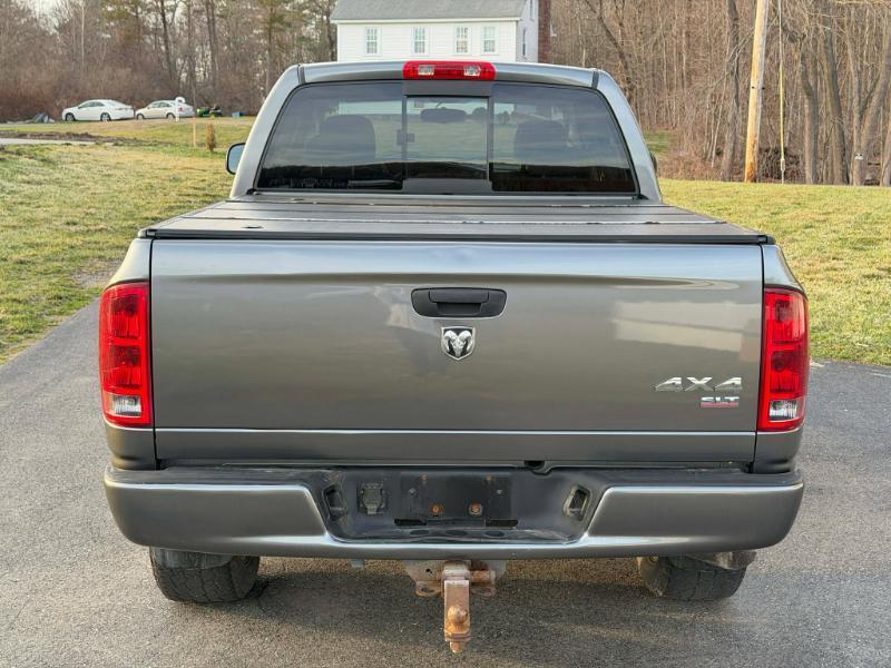 Dodge Ram 1500 SLT Quad Cab Long Bed 4WD 2005