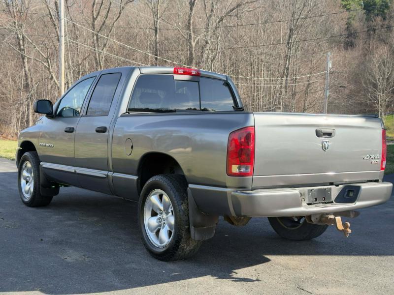 Dodge Ram 1500 SLT Quad Cab Long Bed 4WD 2005