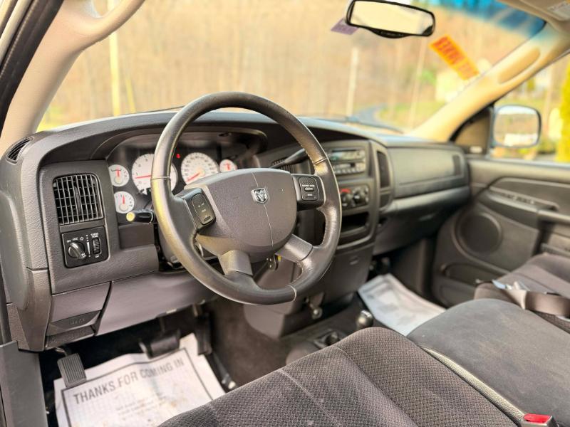 Dodge Ram 1500 SLT Quad Cab Long Bed 4WD 2005