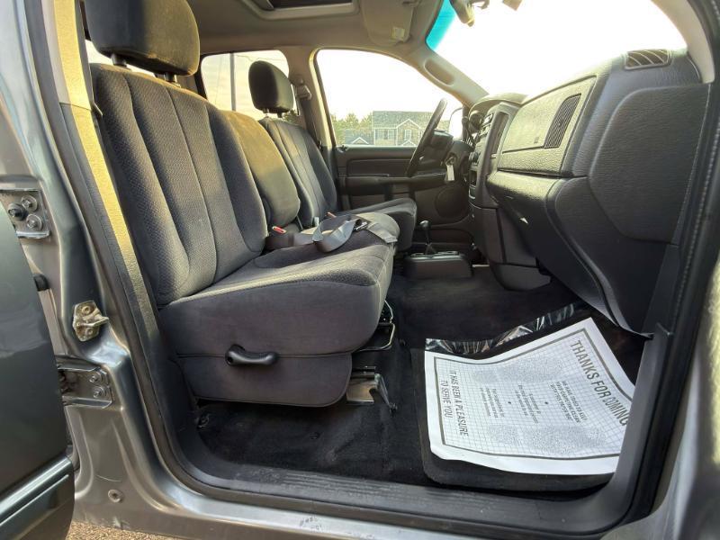 Dodge Ram 1500 SLT Quad Cab Long Bed 4WD 2005