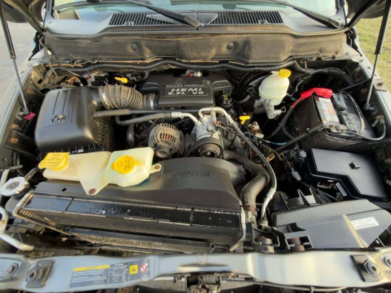 Dodge Ram 1500 SLT Quad Cab Long Bed 4WD 2005