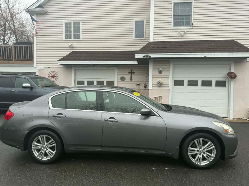 Infiniti G Sedan G37x AWD 2011