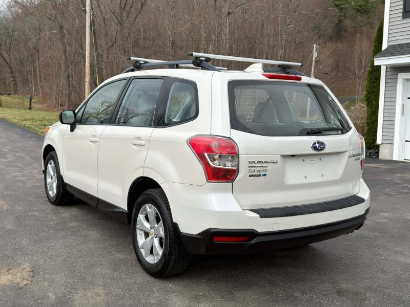 Subaru Forester 2.5i Premium 2016