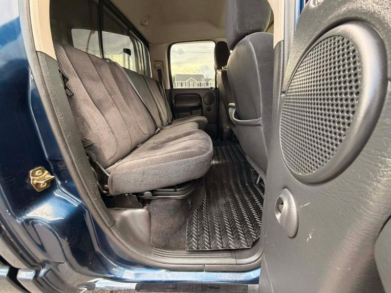 Dodge Ram 1500 SLT Quad Cab Long Bed 4WD 2003