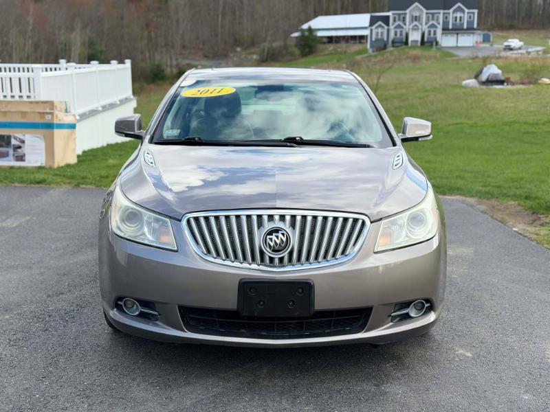 Buick LaCrosse CXL AWD 2011