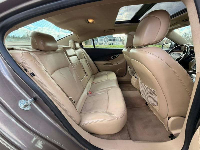 Buick LaCrosse CXL AWD 2011