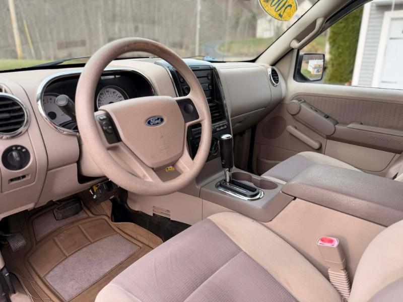 Ford Explorer Sport Trac XLT 4.6L 4WD 2007