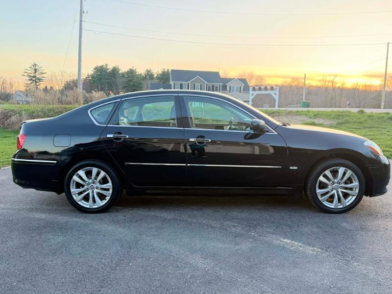 Infiniti M 35 4WD 2008