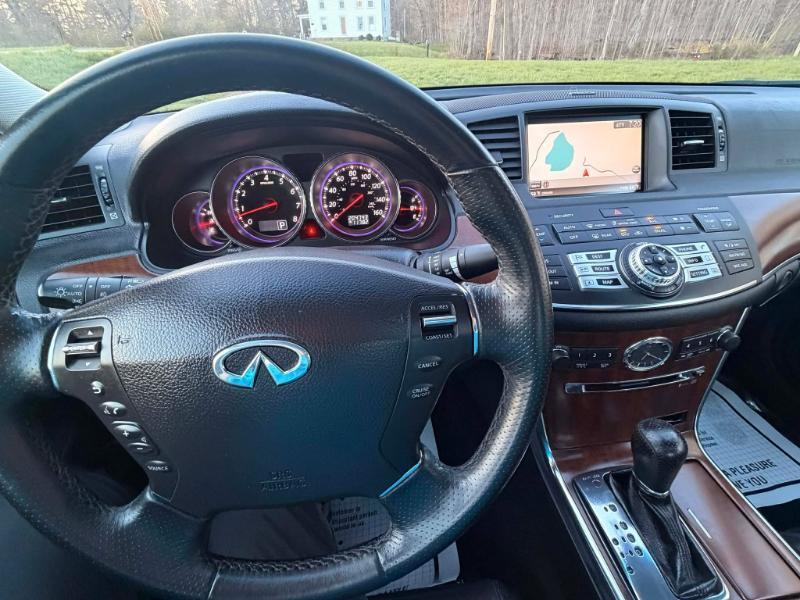 Infiniti M 35 4WD 2008