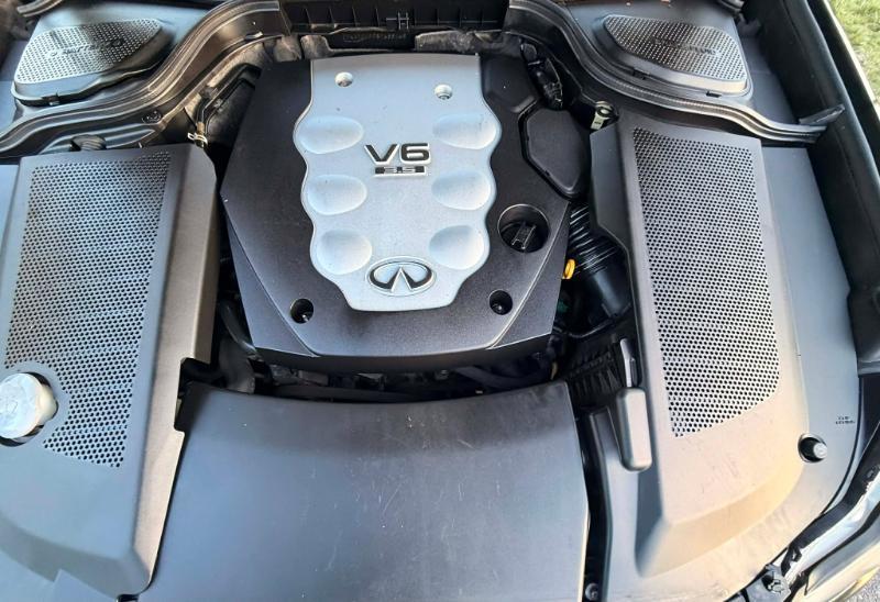 Infiniti M 35 4WD 2008