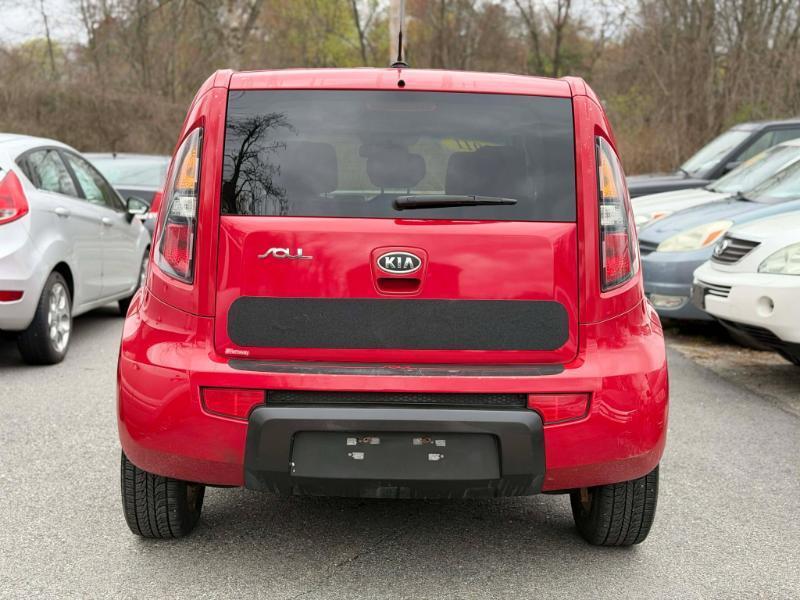 Kia Soul + 2011