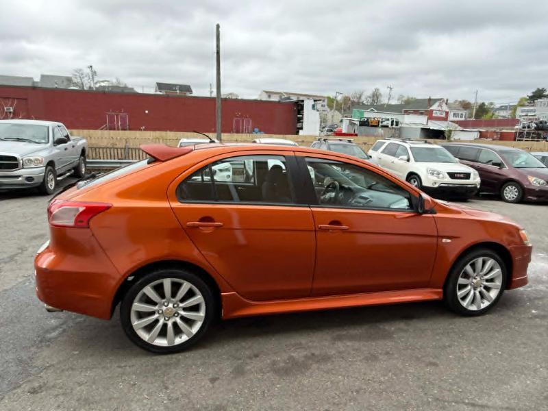 Mitsubishi Lancer Sportback GTS 2011