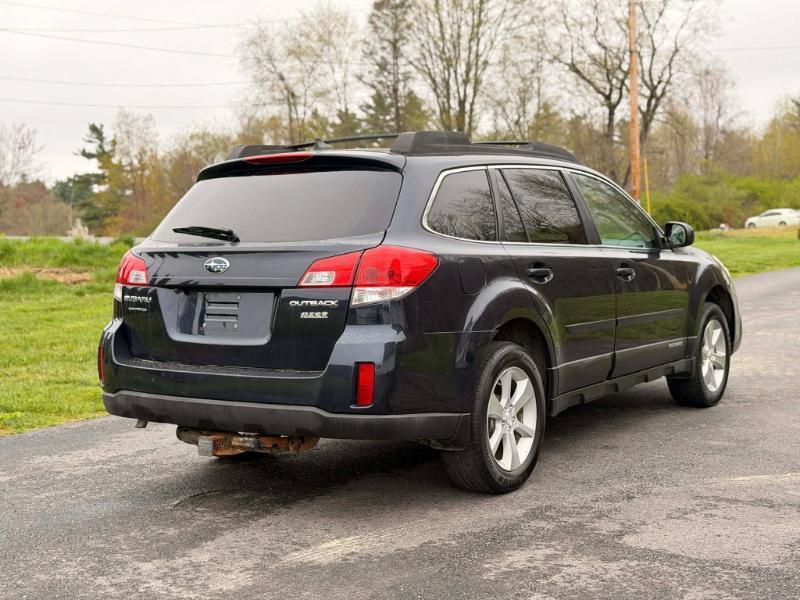 Subaru Outback 2.5i Limited 2013