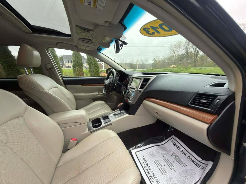 Subaru Outback 2.5i Limited 2013