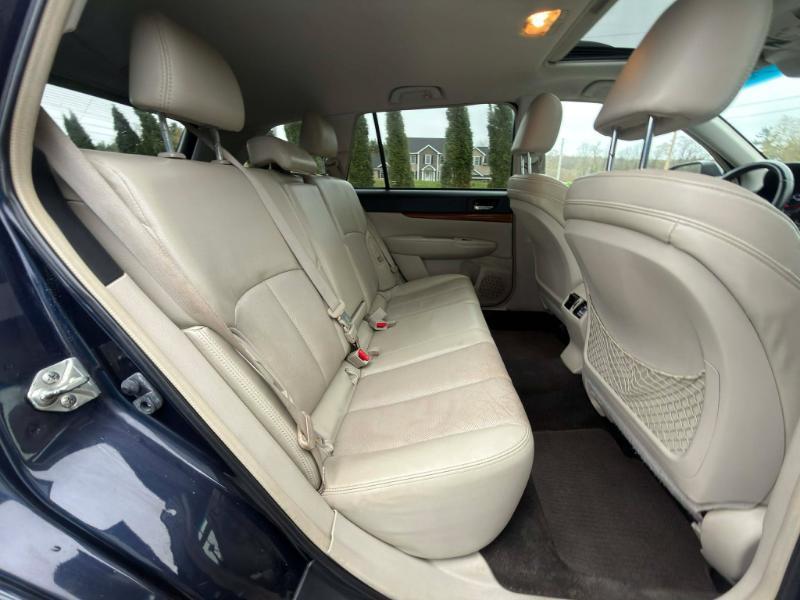 Subaru Outback 2.5i Limited 2013