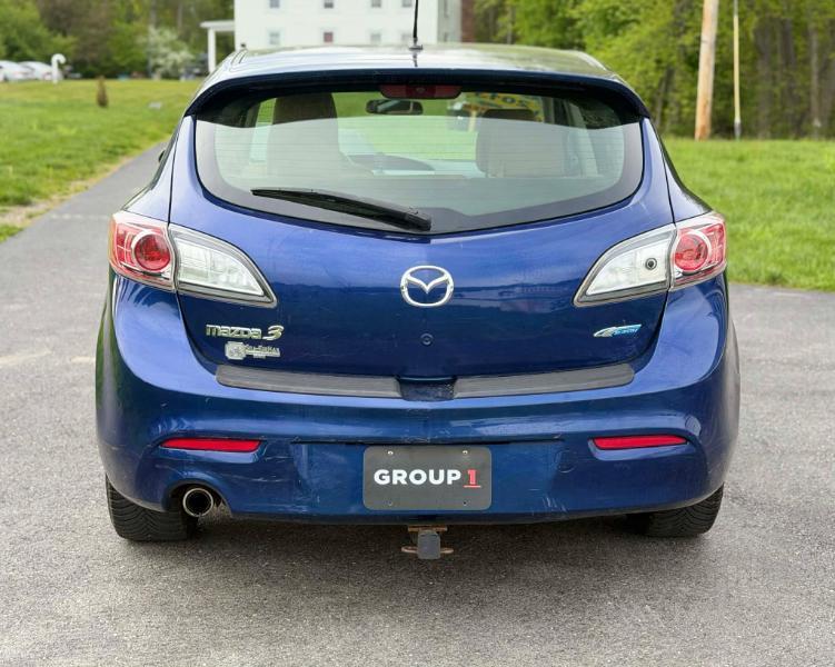 Mazda MAZDA3 i Touring AT 5-Door 2013