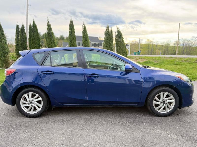 Mazda MAZDA3 i Touring AT 5-Door 2013