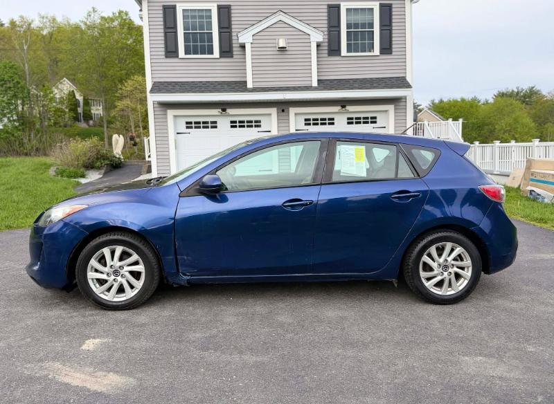 Mazda MAZDA3 i Touring AT 5-Door 2013
