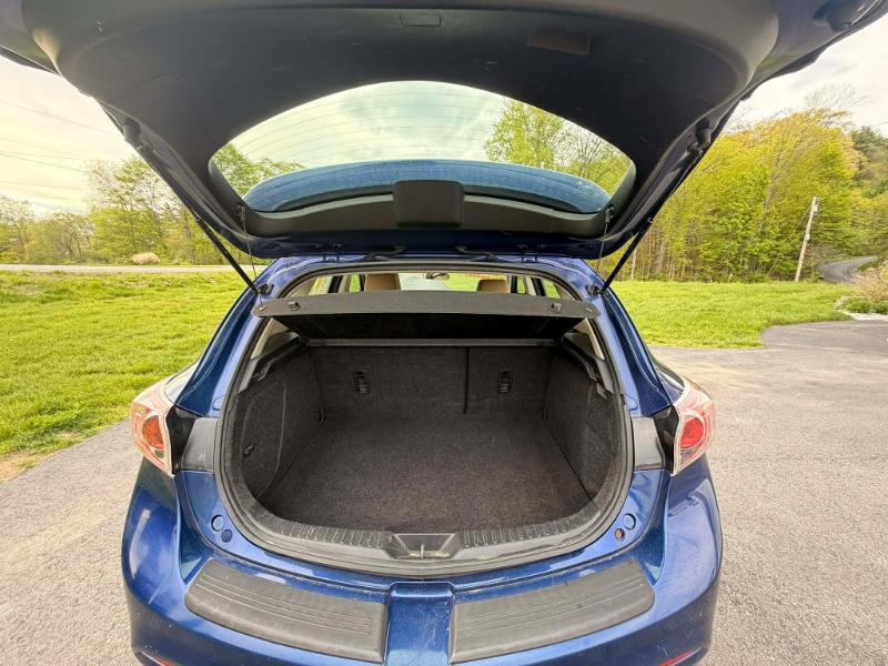 Mazda MAZDA3 i Touring AT 5-Door 2013