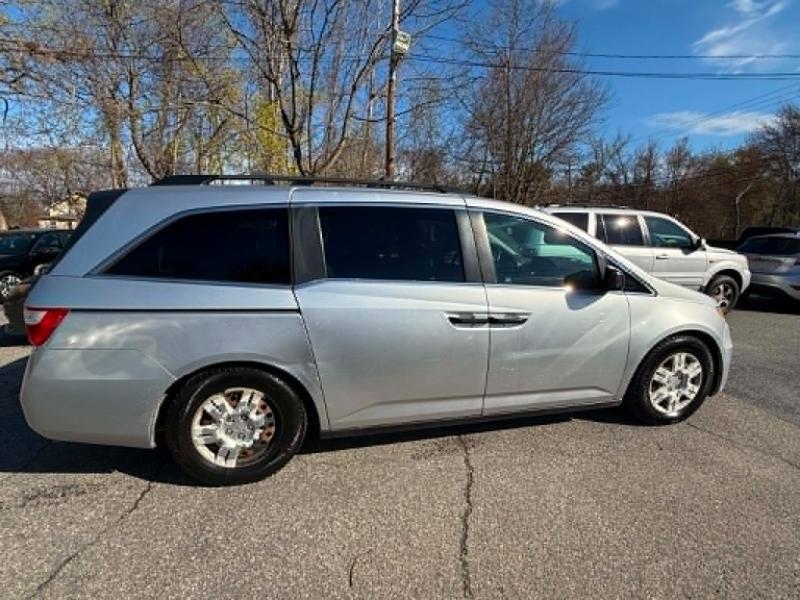 Honda Odyssey LX 2011