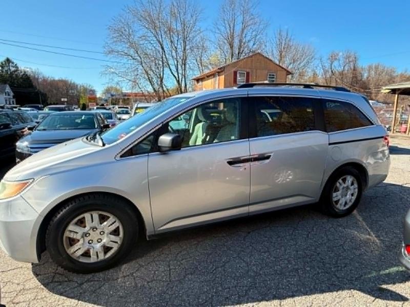 Honda Odyssey LX 2011