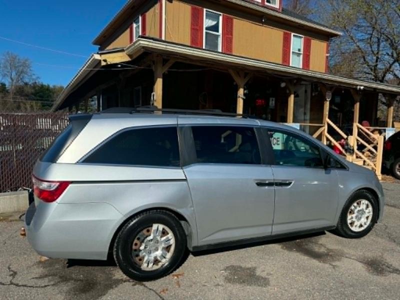 Honda Odyssey LX 2011