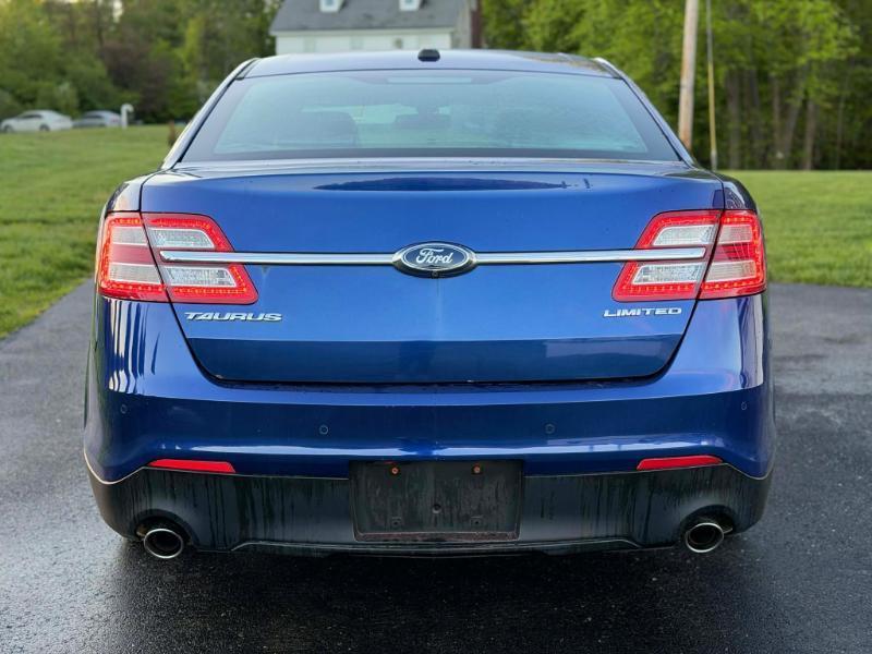 Ford Taurus Limited 2013