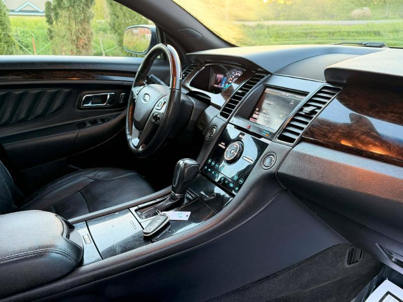 Ford Taurus Limited 2013