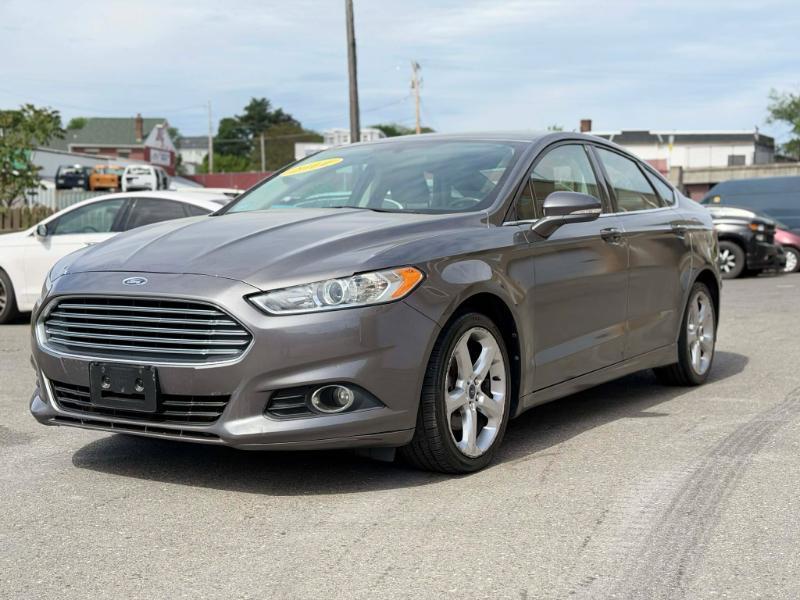 Ford Fusion SE 2014