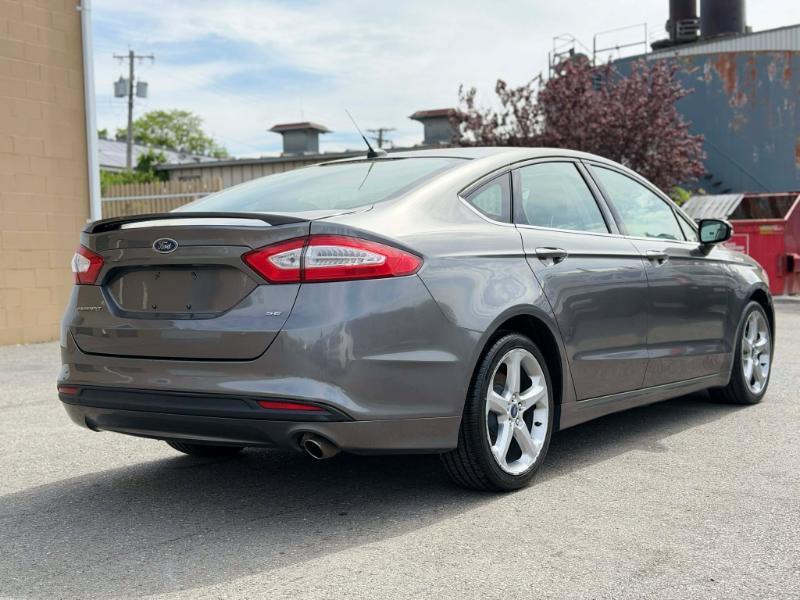 Ford Fusion SE 2014