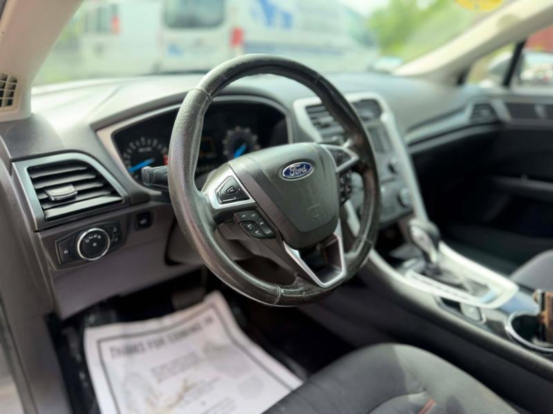 Ford Fusion SE 2014