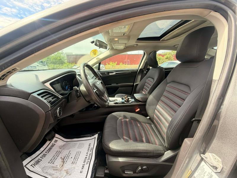 Ford Fusion SE 2014
