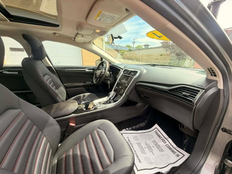 Ford Fusion SE 2014