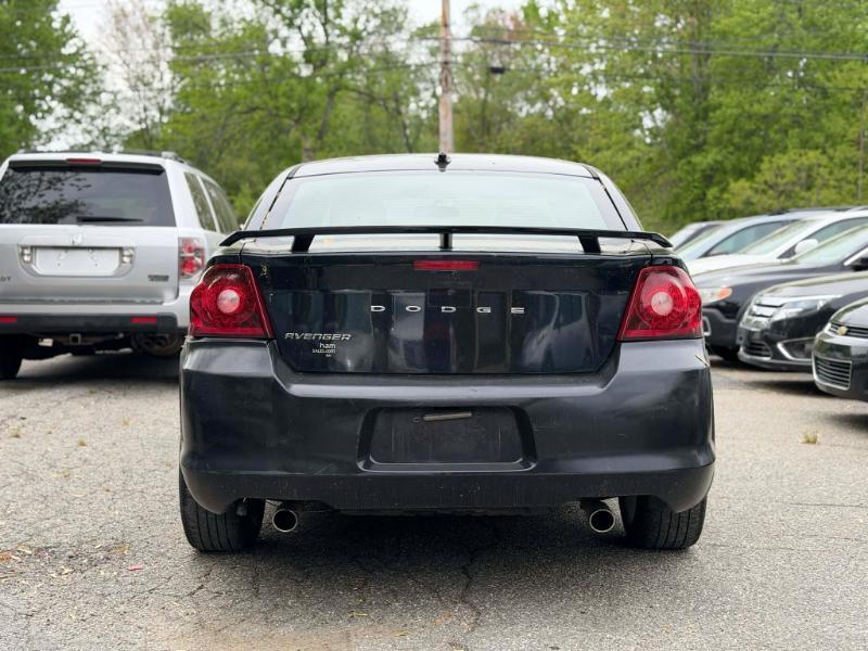 Dodge Avenger SE 2013