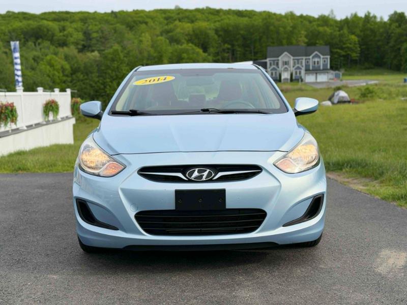 Hyundai Accent GLS 4-Door 2014