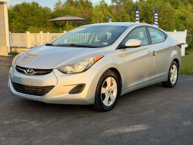 Hyundai Elantra GLS 2011