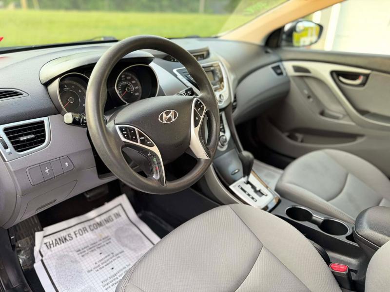 Hyundai Elantra GLS 2011