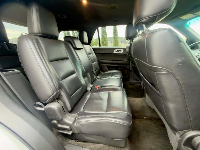 Ford Explorer XLT 4WD 2013