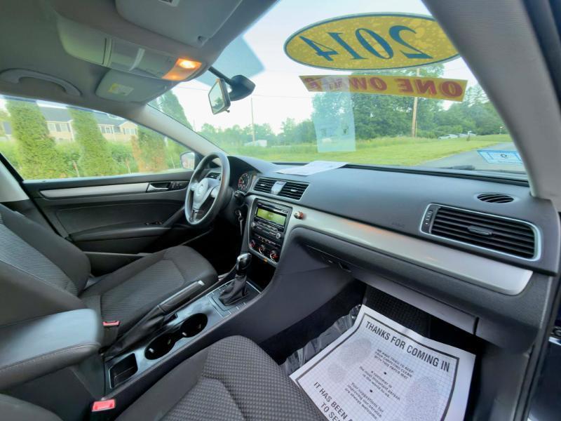 Volkswagen Passat  2014