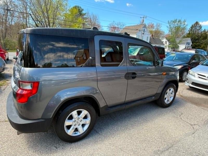 Honda Element EX 4WD AT 2011