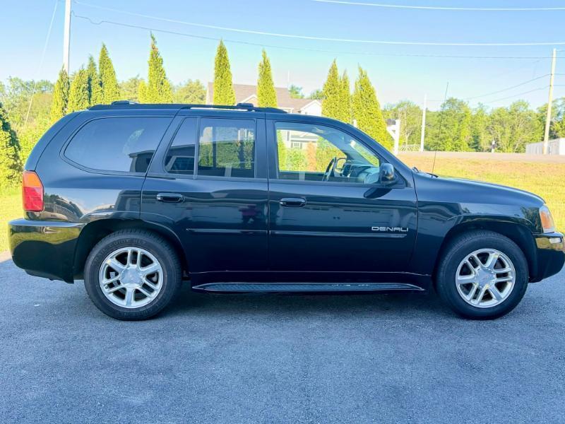 GMC Envoy XL Denali 4WD 2008