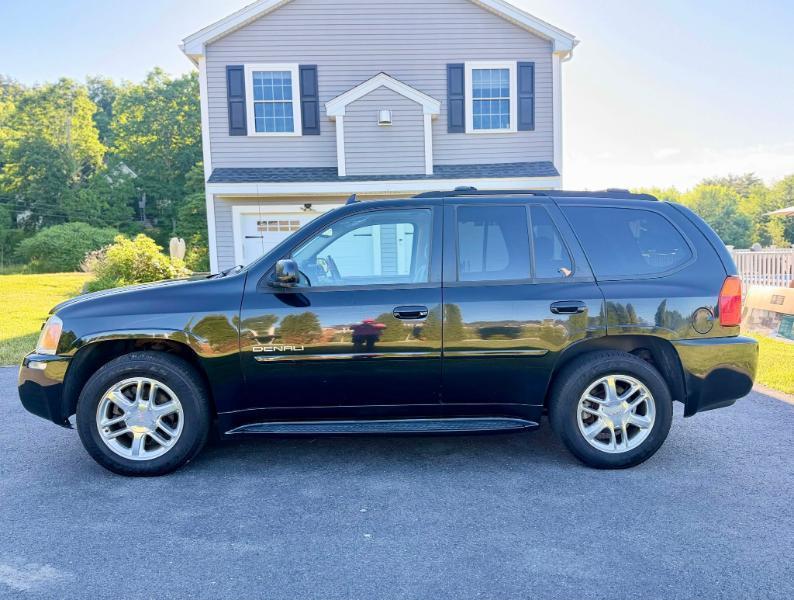 GMC Envoy XL Denali 4WD 2008