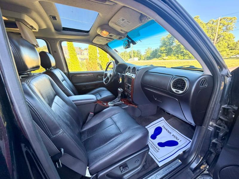 GMC Envoy XL Denali 4WD 2008