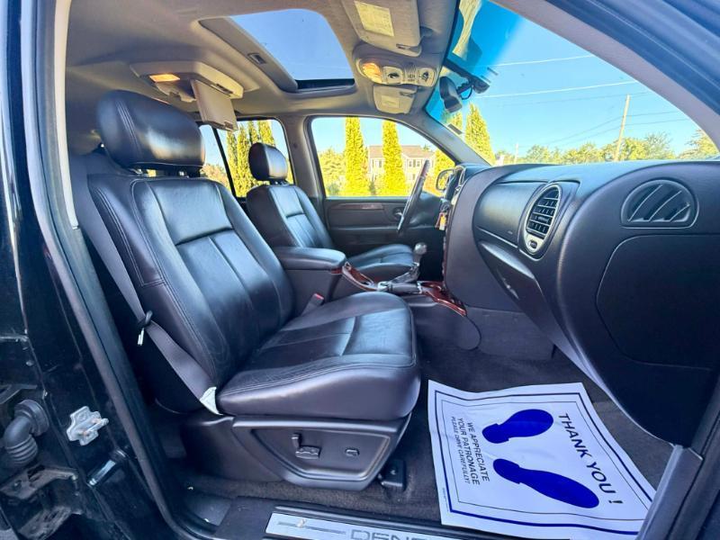 GMC Envoy XL Denali 4WD 2008