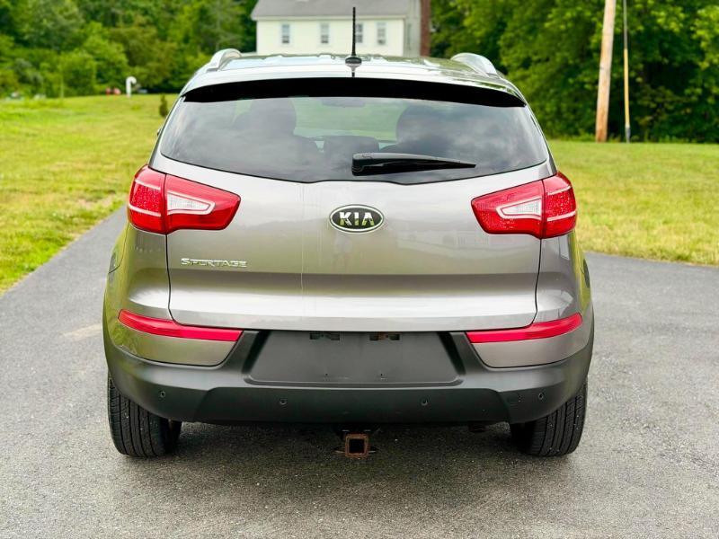 Kia Sportage LX 2011