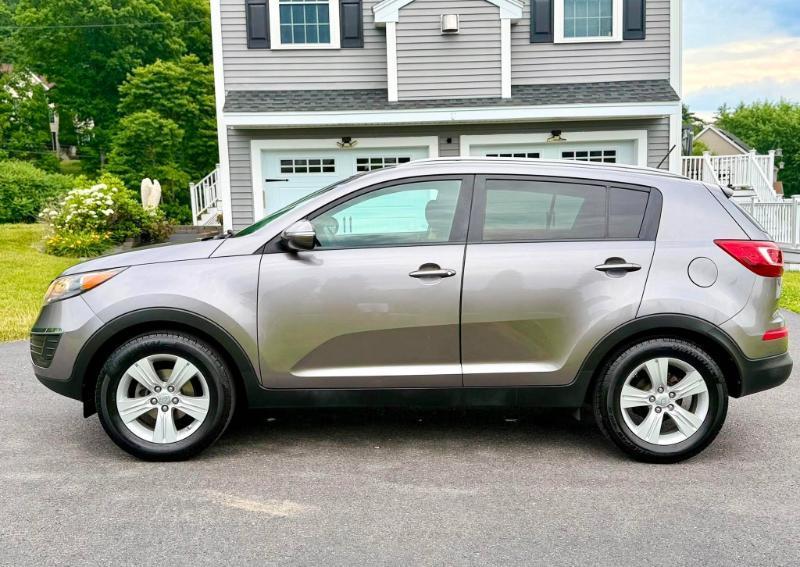 Kia Sportage LX 2011