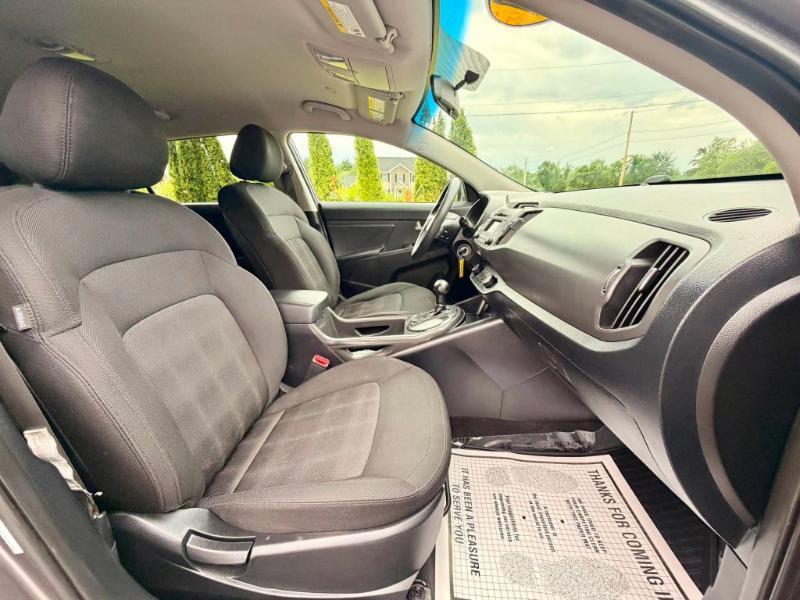 Kia Sportage LX 2011