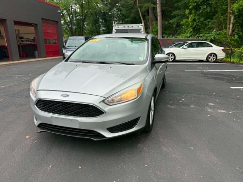 Ford Focus SE Sedan 2015