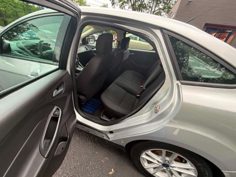 Ford Focus SE Sedan 2015