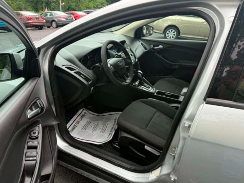 Ford Focus SE Sedan 2015